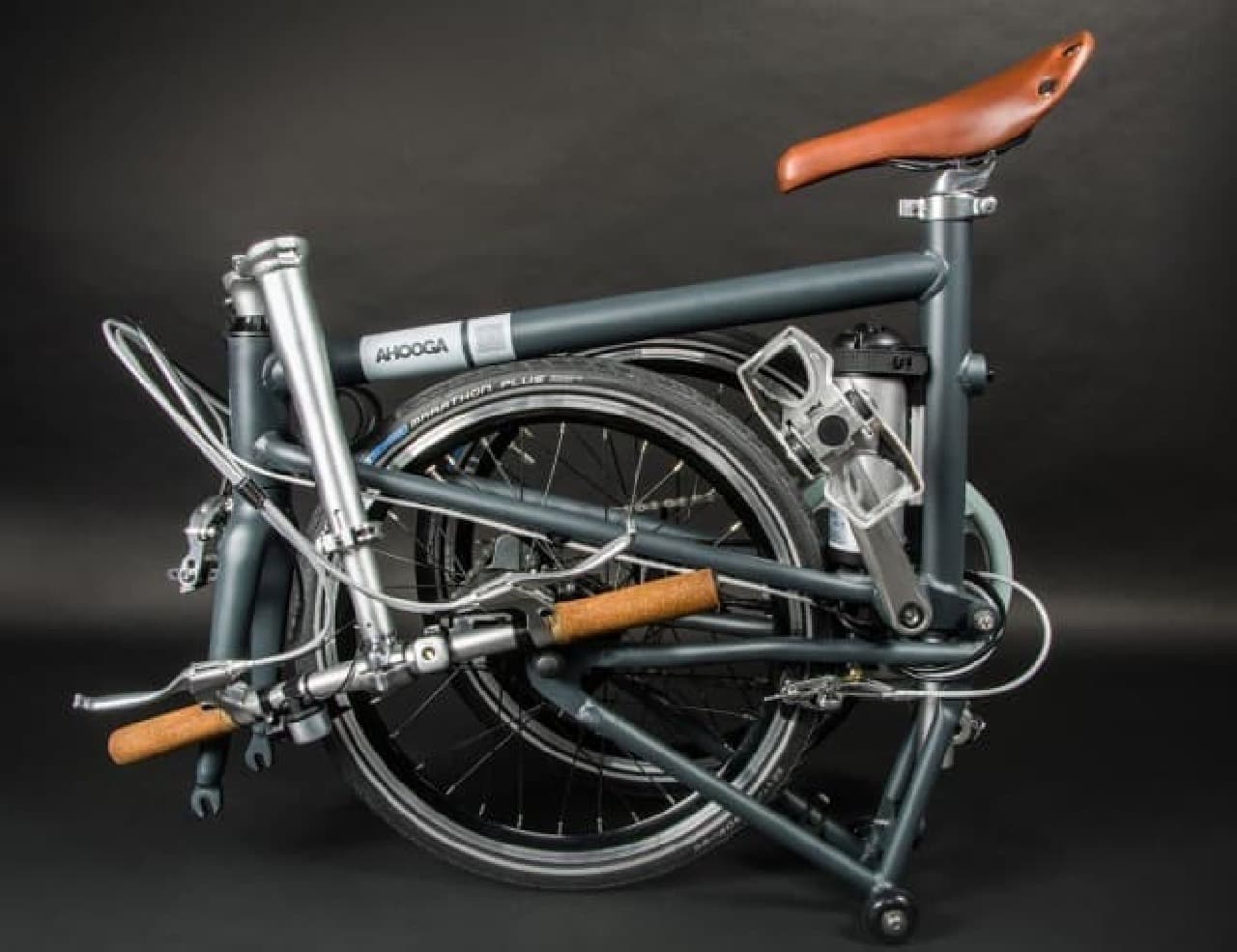 “電動アシストに見えない”折り畳み電動アシスト自転車「AHOOGA」