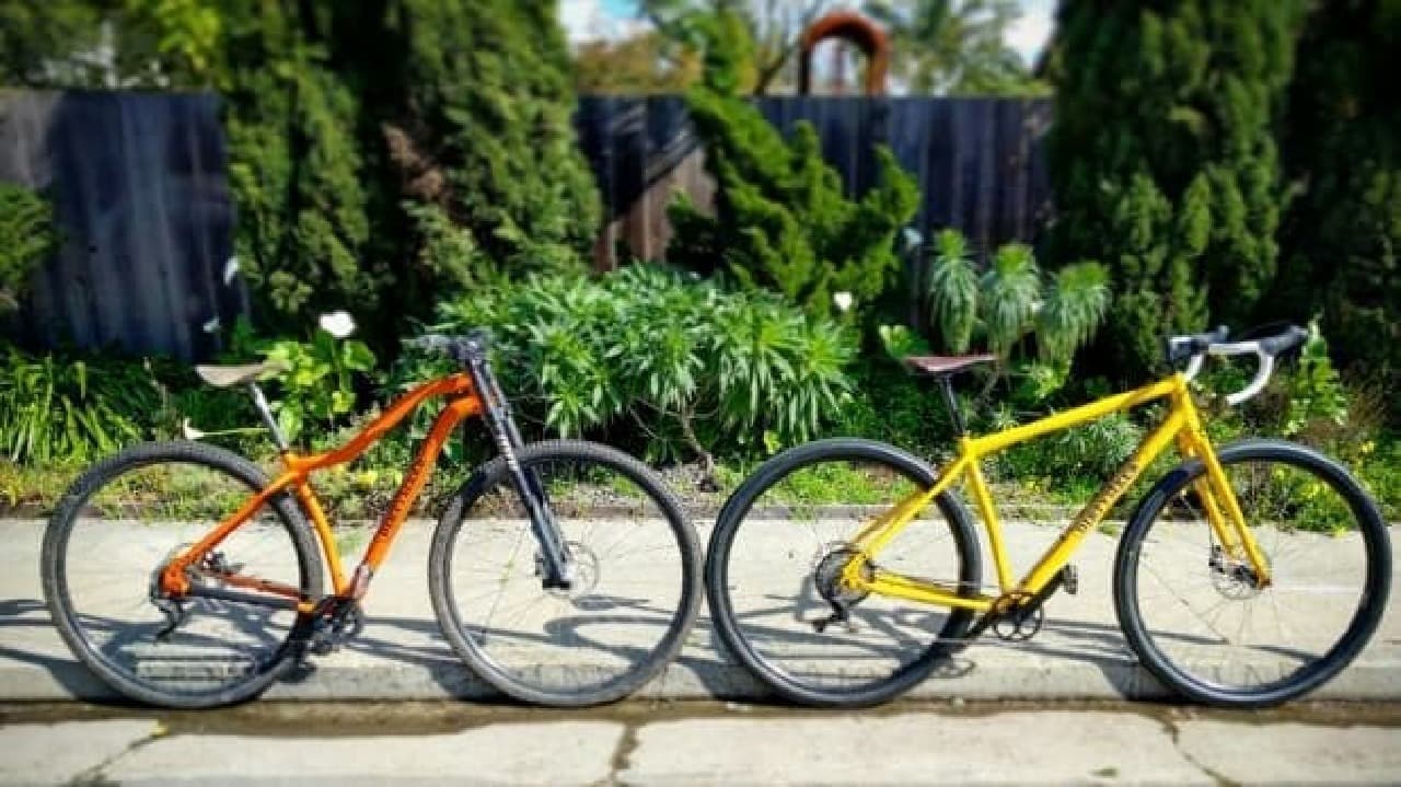 「DirtySixer」は、身長2メートル25センチまでに対応する36インチの自転車