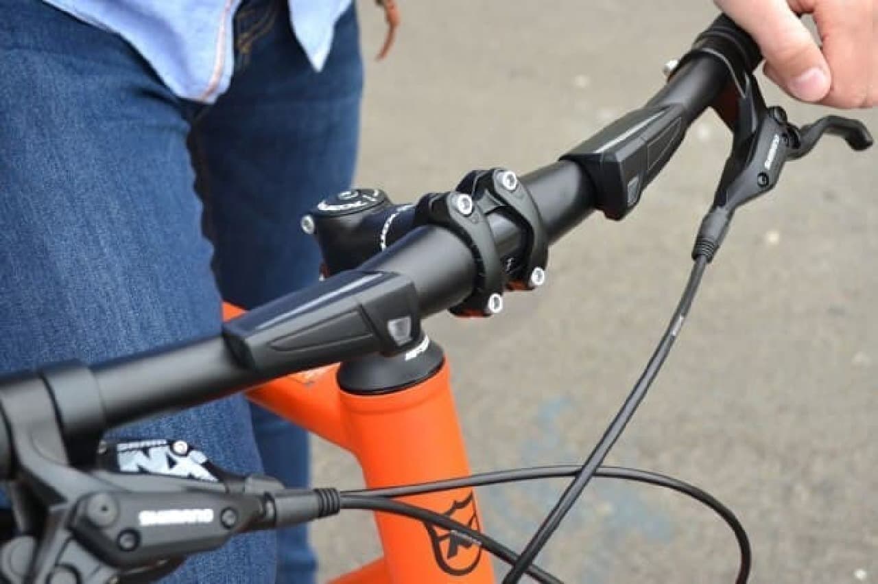 ナビ機能のついた自転車用ハンドルバー「Wink Bar」