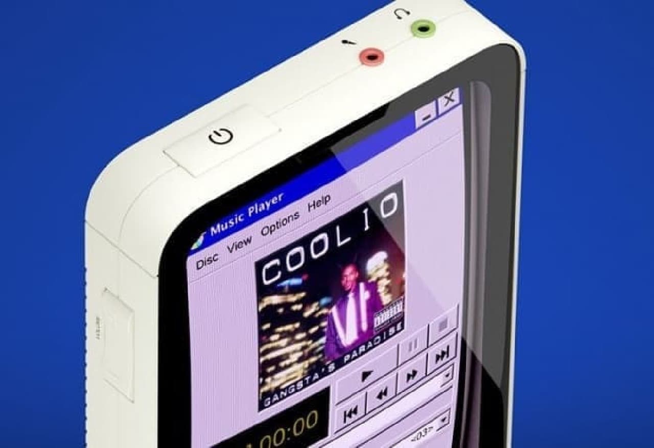 Windows 95を搭載したスマートフォン「WinPhone 95」