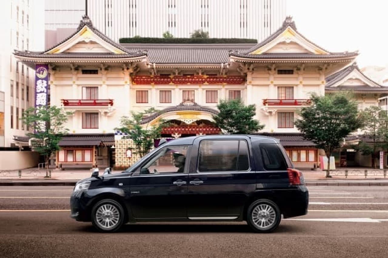 トヨタ、「JPN TAXI（ジャパンタクシー）」を発売