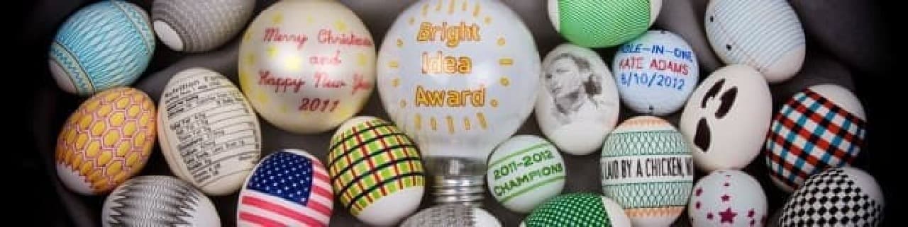 【4月1日はイースター】タマゴや電球やピンポン玉に絵を描く「EggBot Pro」