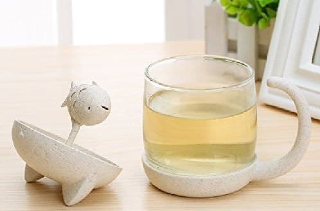 コ型ティーマグ「Cute Cat Tea Mug with Lid Fish Tea Infuser」―