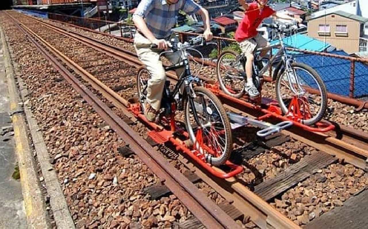鉄道レール上を自転車で走るGattan Go!!（ガッタンゴー）に、絶景・絶叫（？）が楽しめる「渓谷コース」