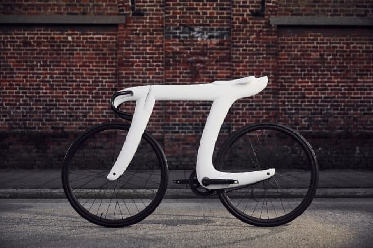 円周率「パイ」を称える自転車「PiCycle」