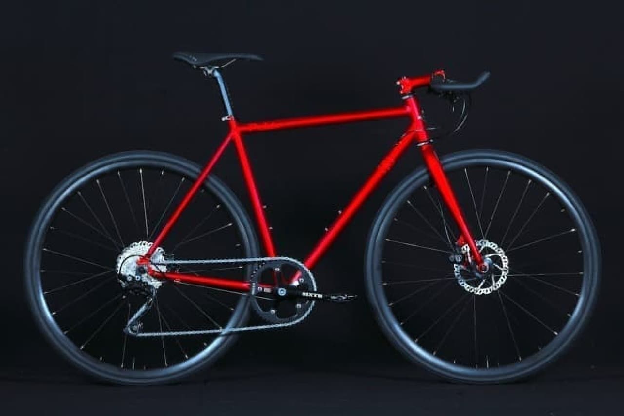 上質さとエロさを備えた自転車、ROCKBIKES「PRIDE phase4」