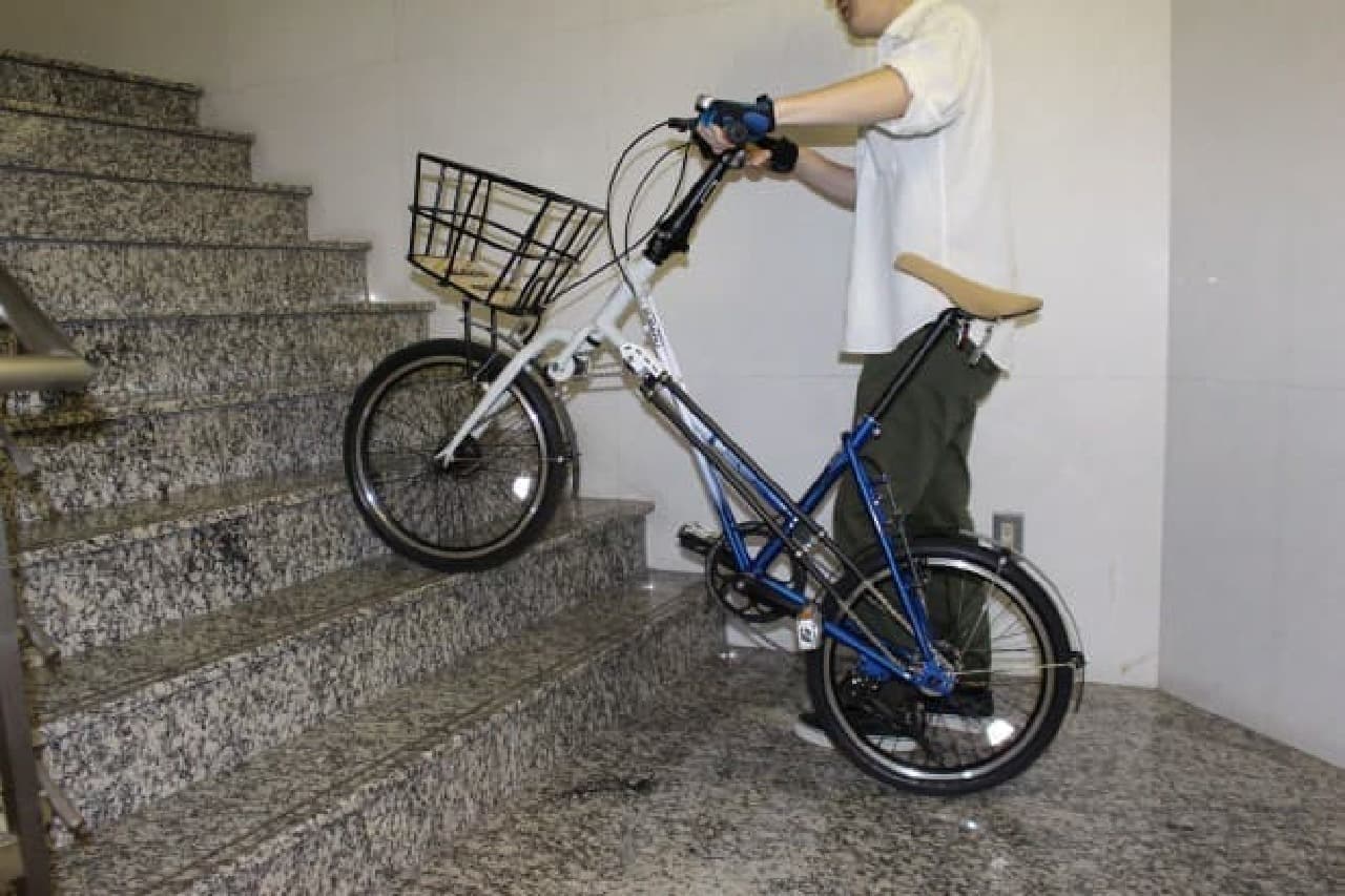 SUBARUが「SUBARUオリジナルデザインAWD自転車」を台数限定で発売。