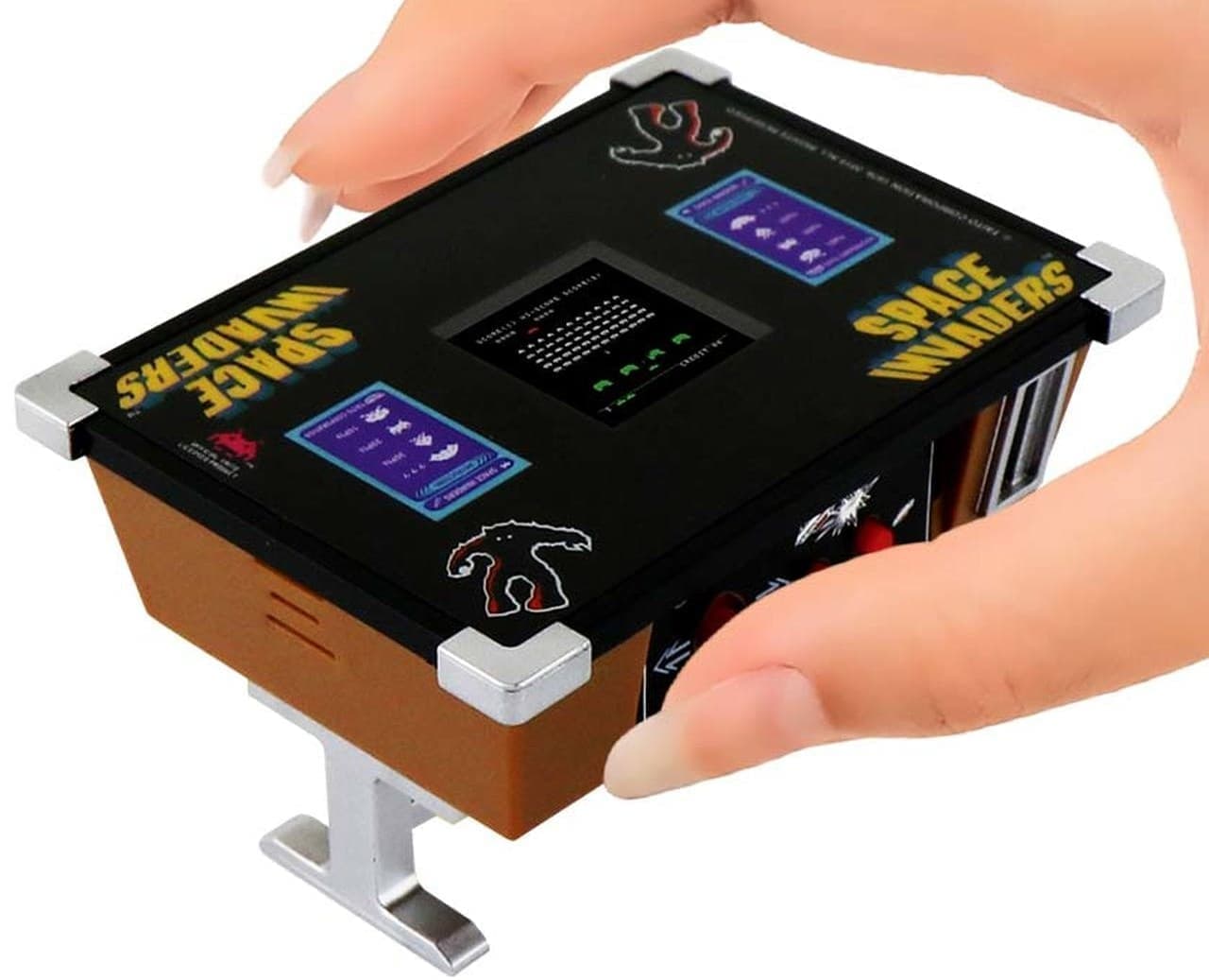 世界最小のスペースインベーダー「Space Invaders Tiny Arcade Tabletop Edition」