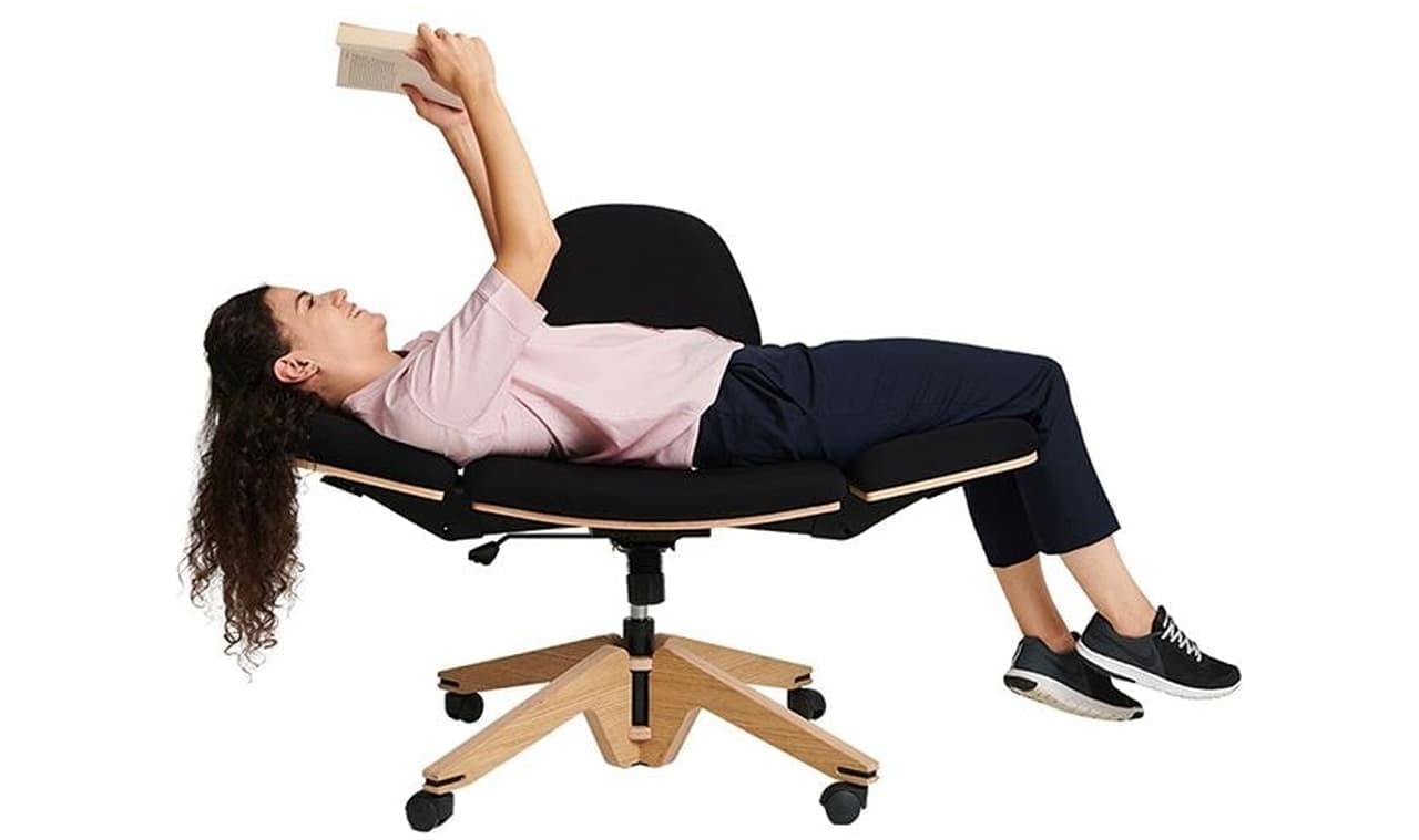 テレワークに！10以上の座り方で仕事のパフォーマンスを高める椅子「BeYou」