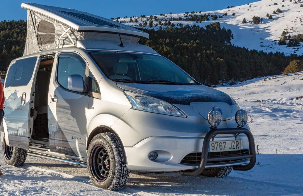 日産が冬のキャンピングカーコンセプトモデル「e-NV200 Winter Camper concept」を欧州で公開