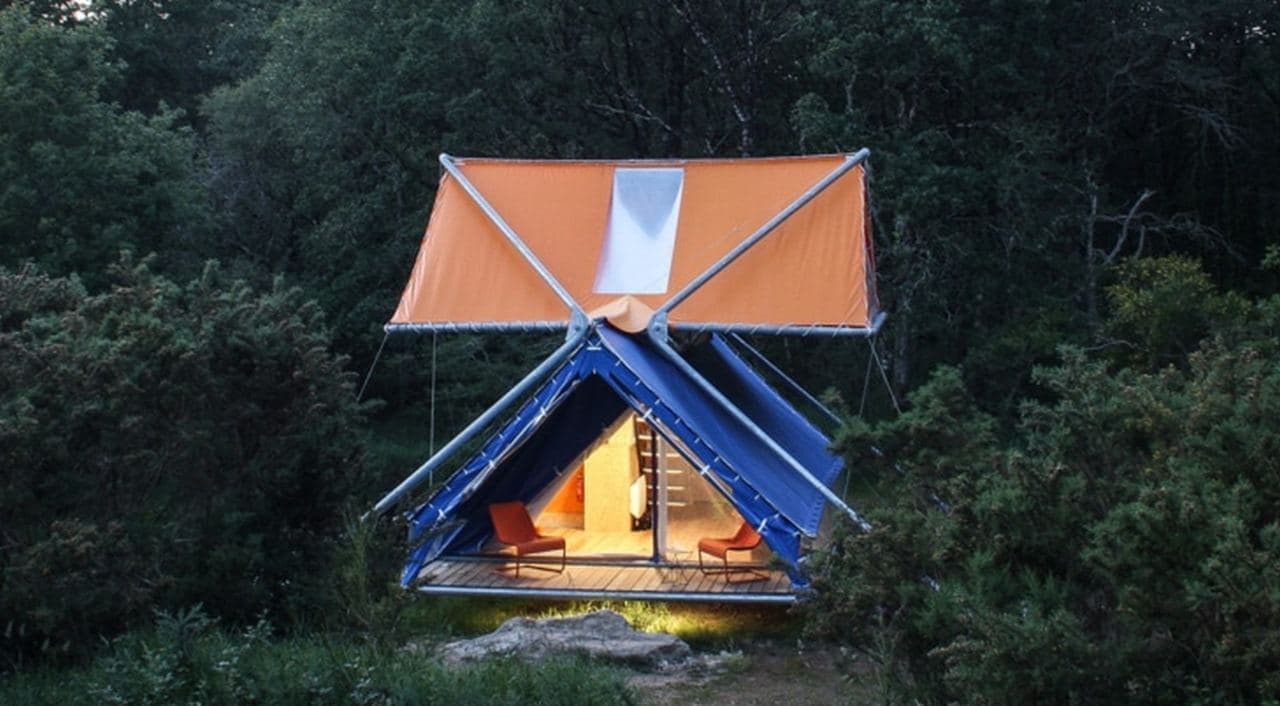 【キャンプ？】2階建てのテント「SUPERPAUSEE」― 窓から美しい景色を楽しめる！