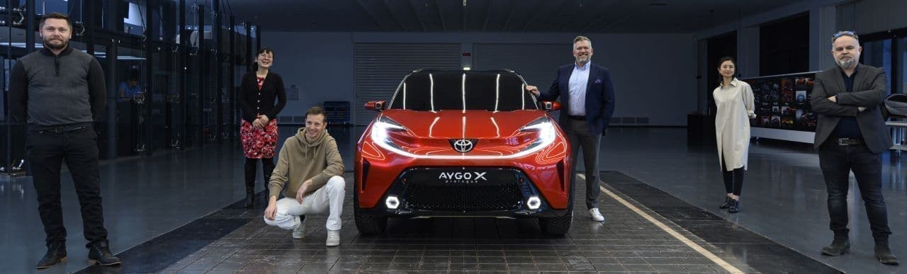 トヨタ「アイゴ X プロローグ」欧州で発表 