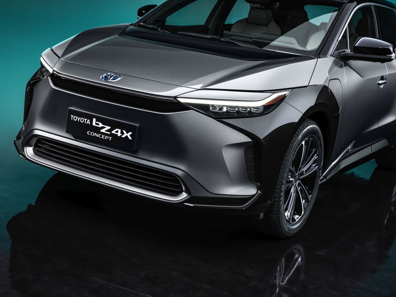 トヨタが電動SUVのコンセプト「TOYOTA bZ4X」を上海モーターショーで発表 － SUUBARUと共同開発したプラットフォームを採用