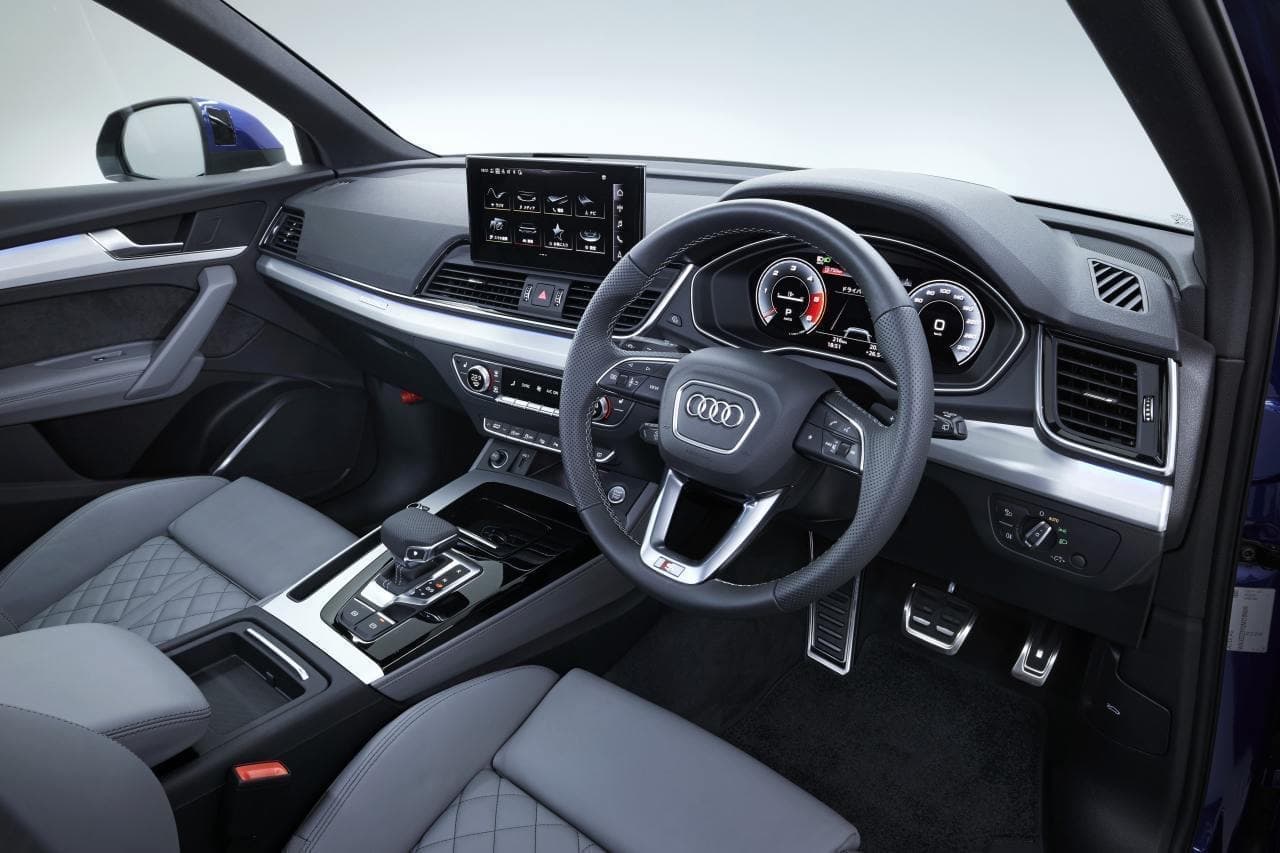 クーペスタイルのSUV Audi「Q5 Sportback」発売