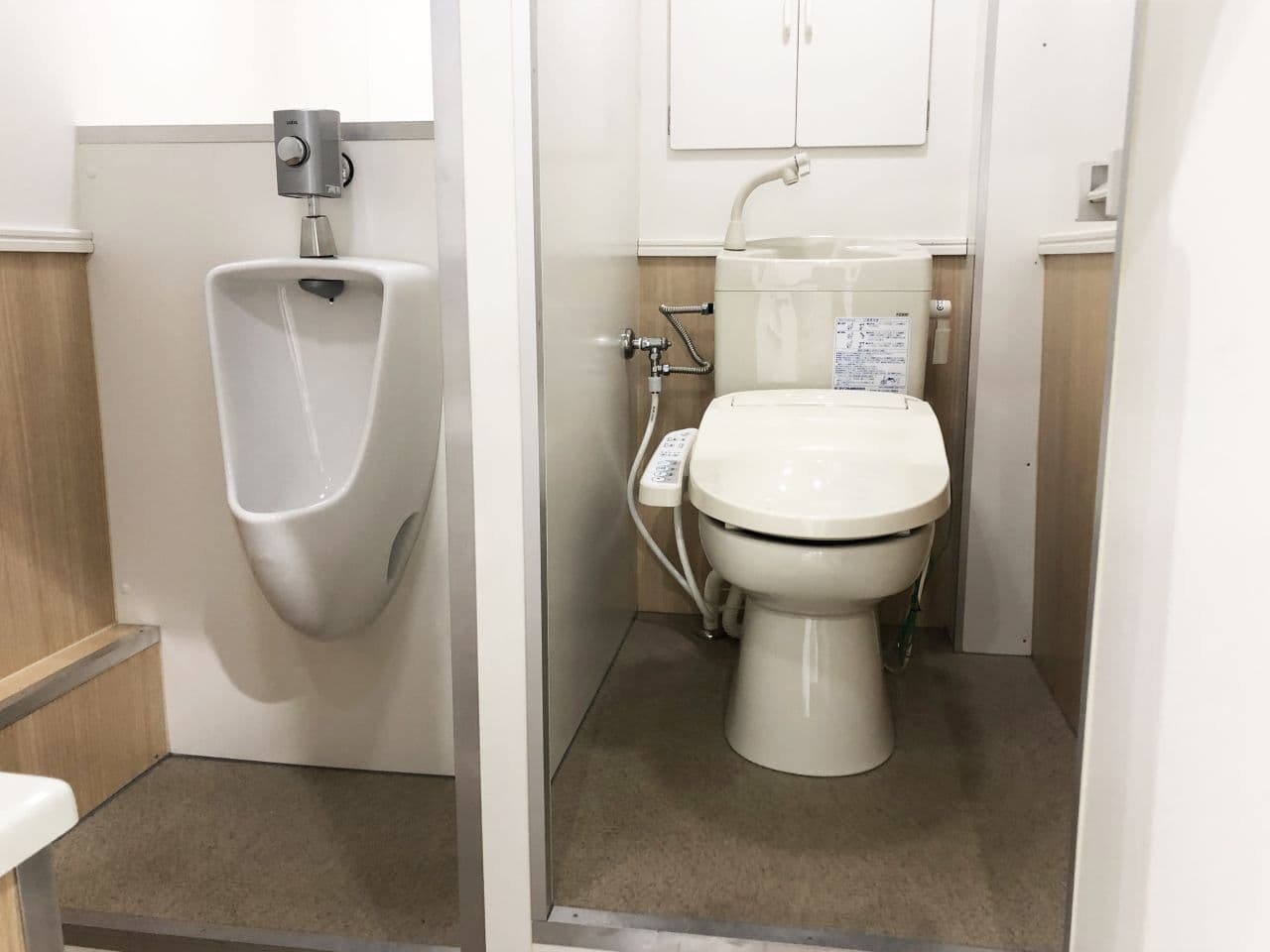 北海道モリタ 移動式トイレ「トイレカー」