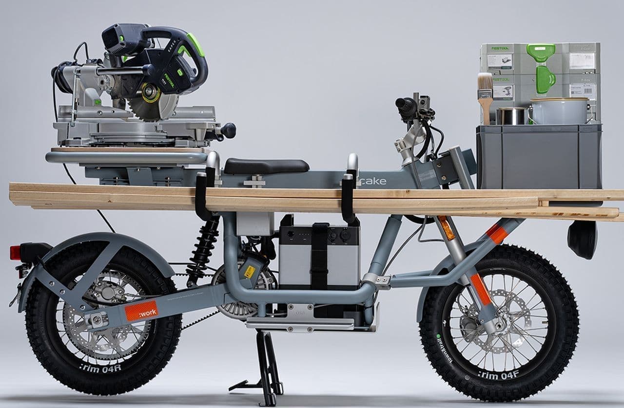 自転車を運べる電動バイクCAKE「Osa」に 配送などでの利用に特化した商用モデル「Osa :work」