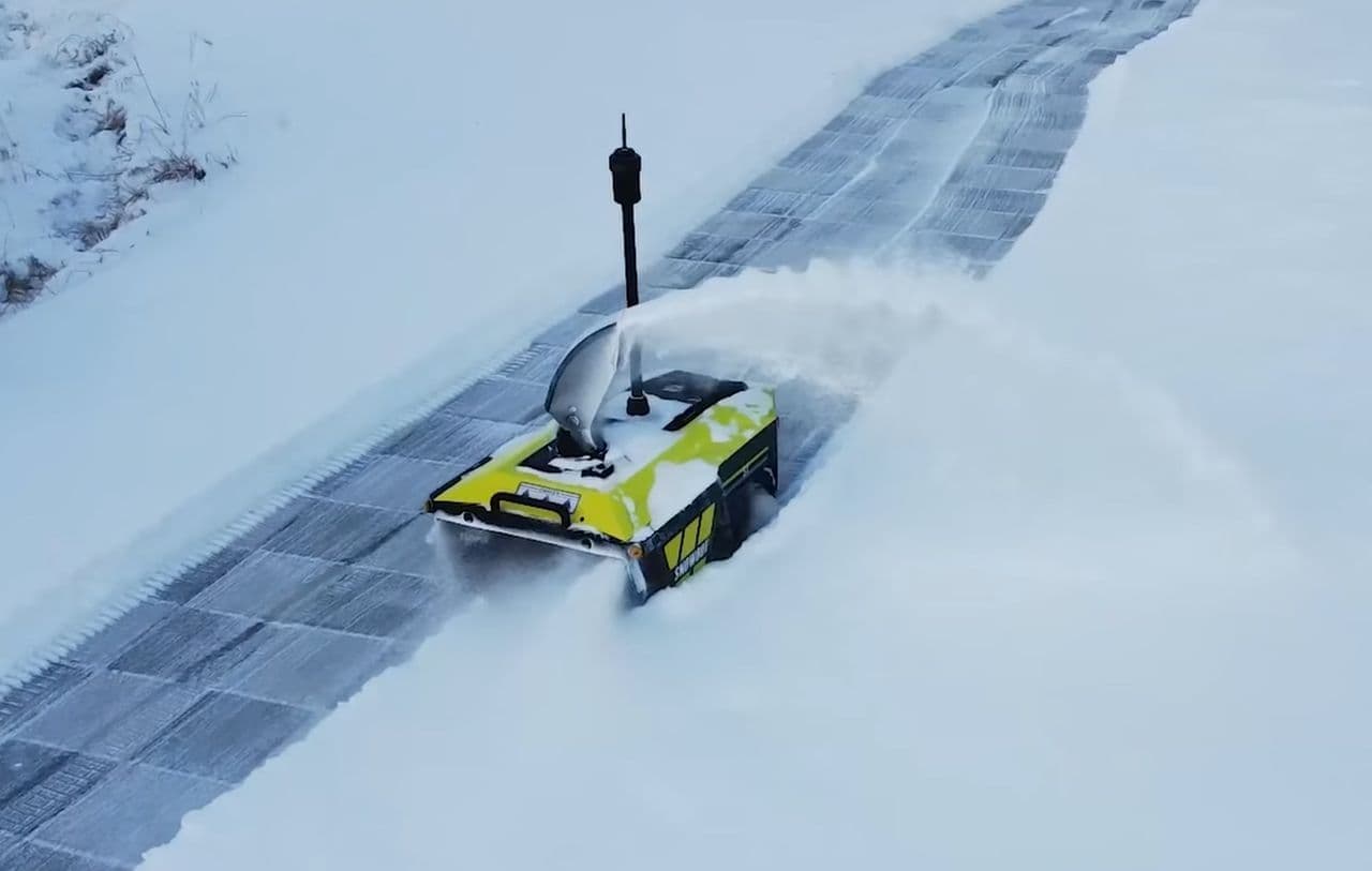 雪かきするロボット「Snowbot S1」CES2022に登場 健康上の問題を抱える人や高齢者の雪かきを少しでも楽にしたい