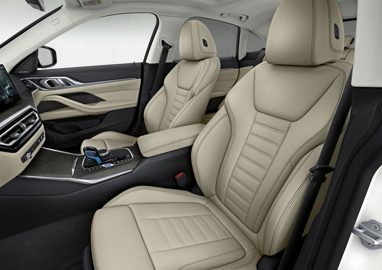 BMW 4シリーズグランクーペのラインアップに 電気自動車「BMW i4」追加