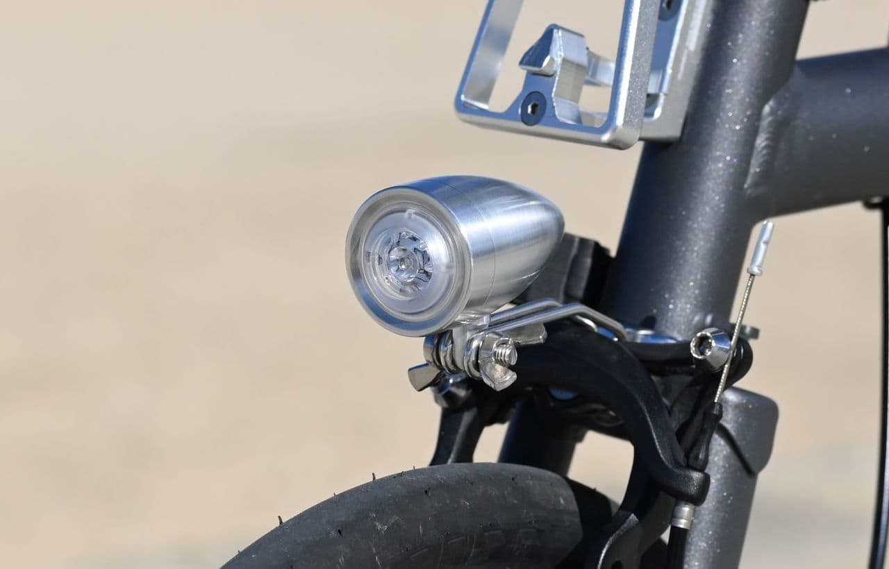 自転車用ライトブランドKiLEYから USB充電式の砲弾ライト販売開始