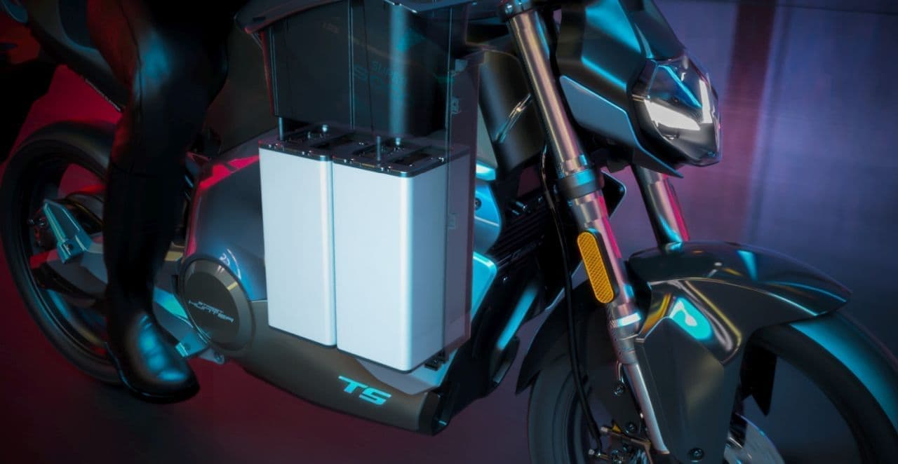 ネイキッドの電動スポーツバイク「TS ストリートハンター」XEAMから発売