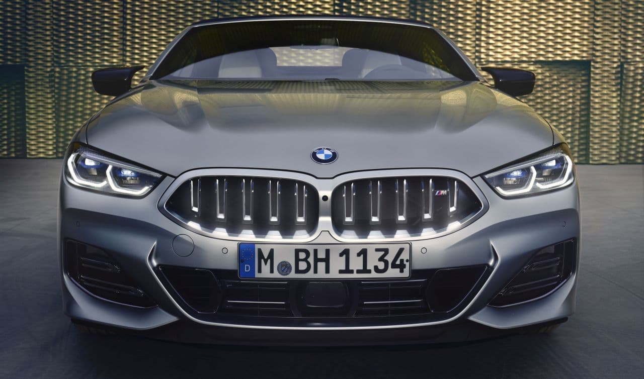 BMWクーペの最上級モデル新型BMW 8シリーズ発売