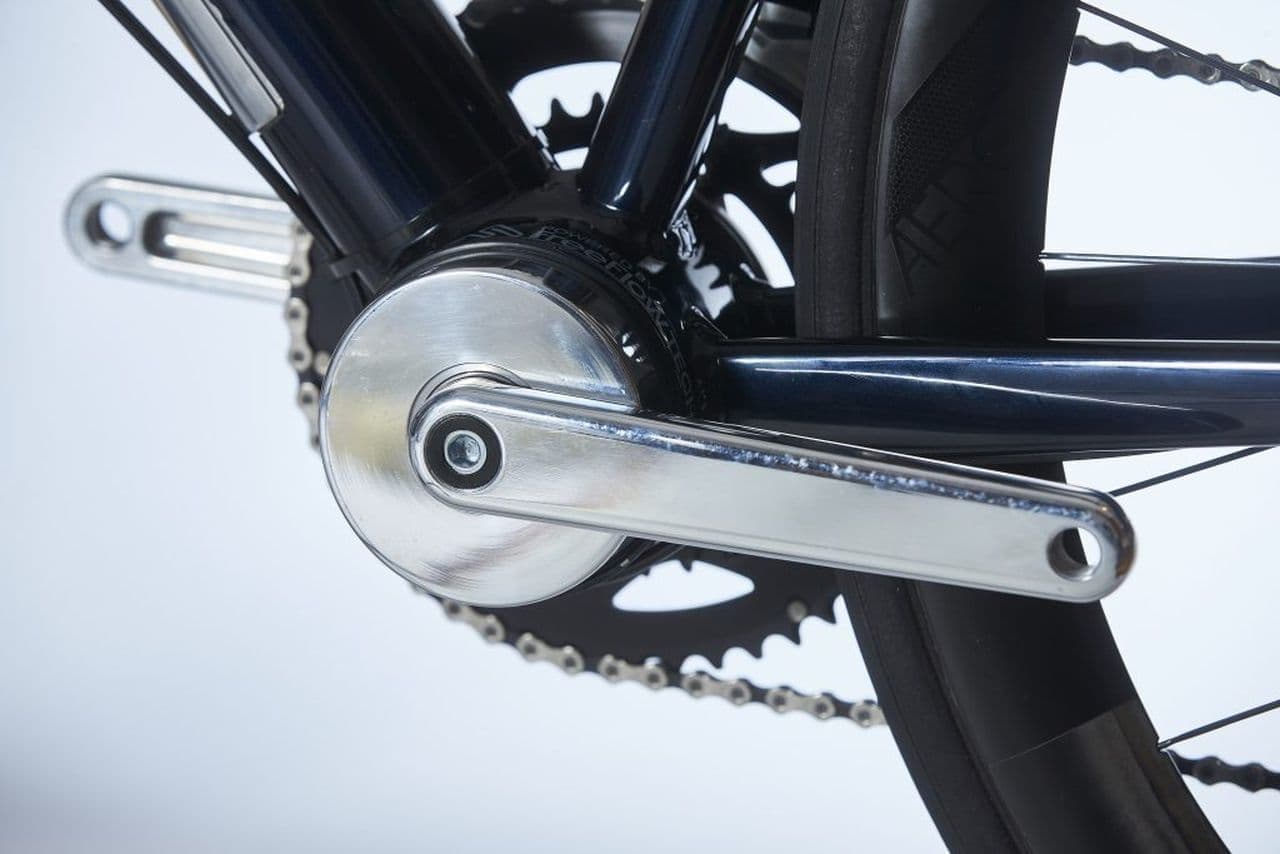 パワーウェイトレシオを重視 自転車用のミッドドライブモーターをFreeFlowが製造開始