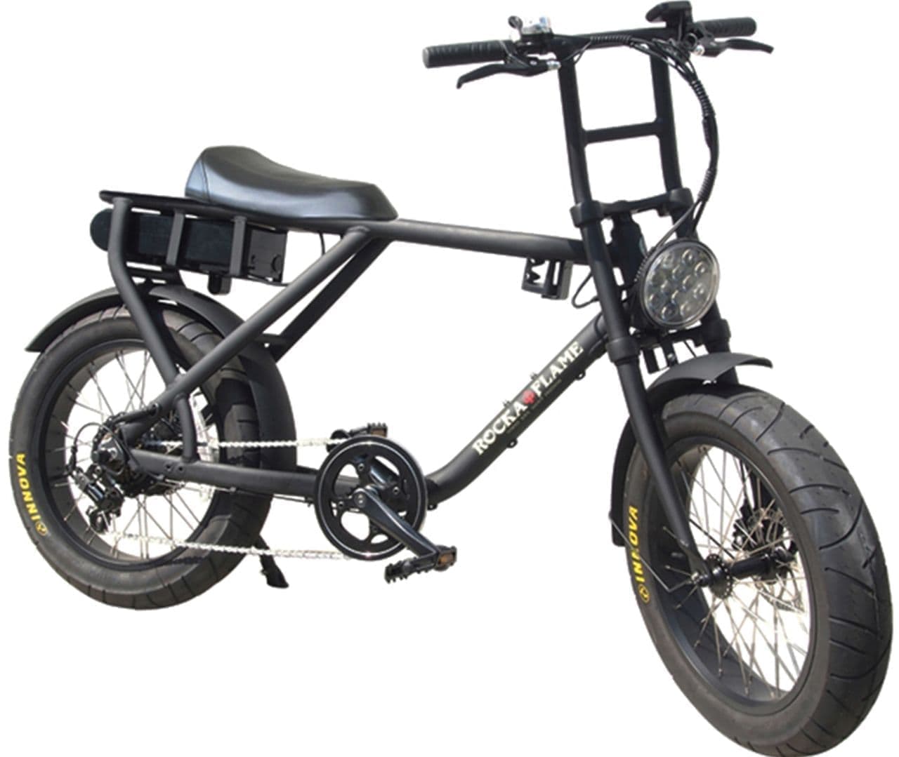 丸型大径ヘッドライトとファットタイヤでバイクっぽいルックスを獲得した電動アシスト自転車ROCKA FLAME「MAKAMI」＆「FUMA」