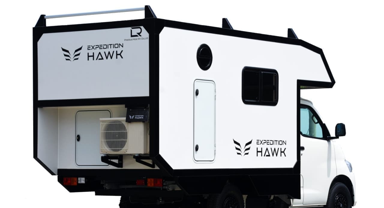 トヨタタウンエーストラックをベースにしたキャンピングカー「EXPEDITION HAWK」