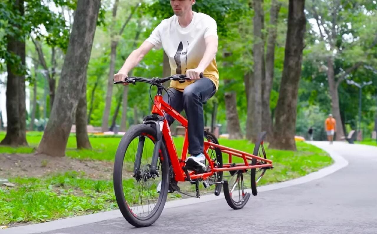 「1=0.33+0.33+0.33」を視覚的に示す自転車をウクライナのThe Qが製作 