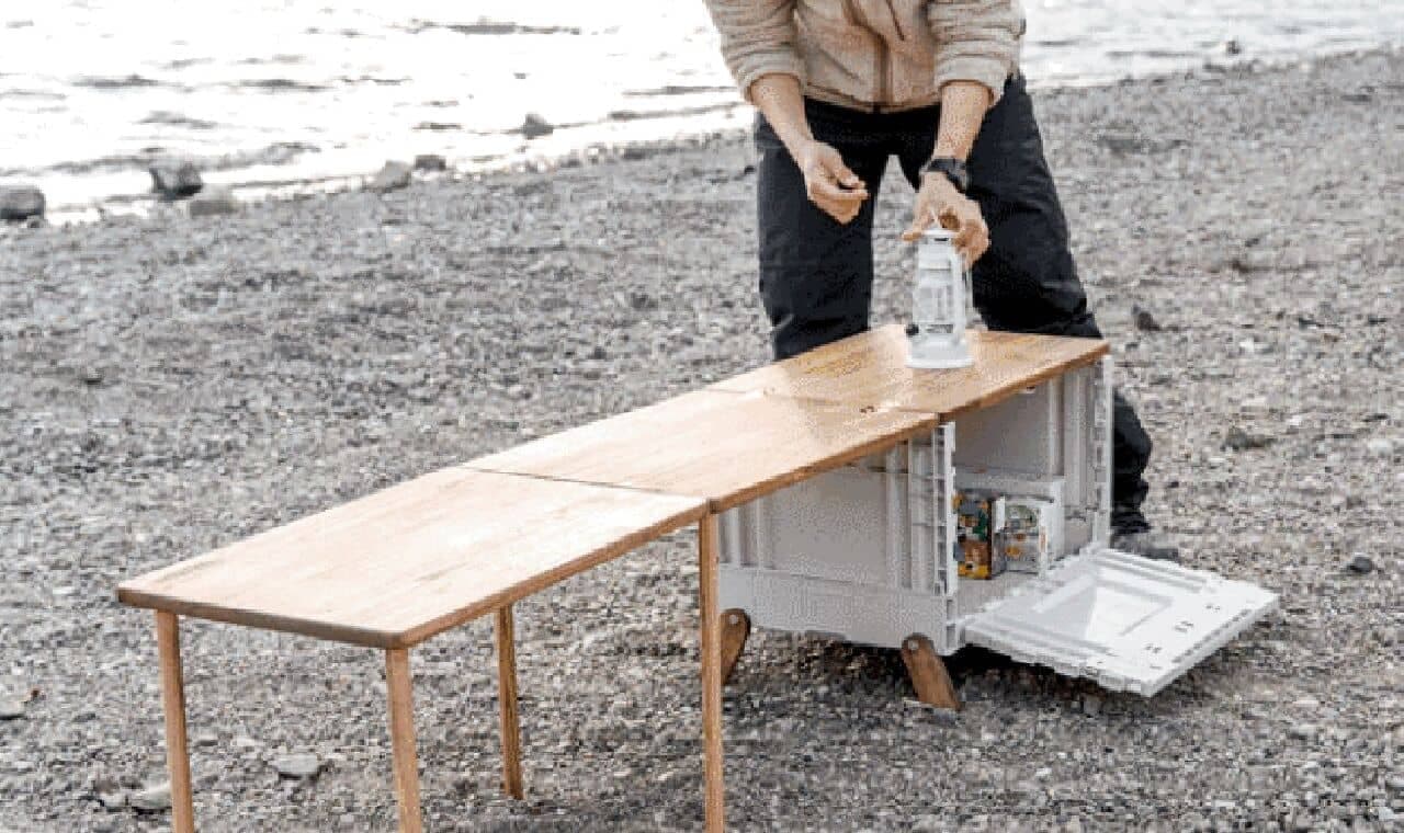コンテナに3つ折りテーブルをプラス テネシーキャンピングの「フォールディングボックス＋3つ折テーブル」がCAMPFIREに登場