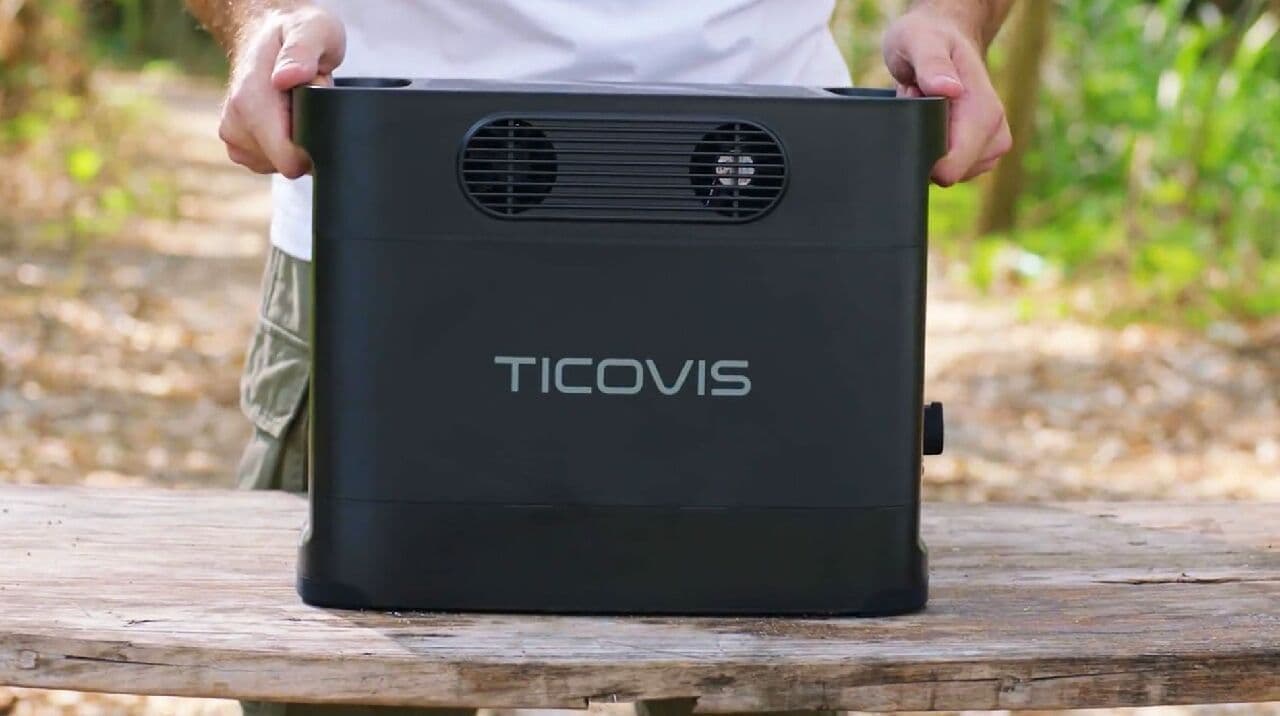 テスラに充電できるポータブル電源「TICOVIS」
