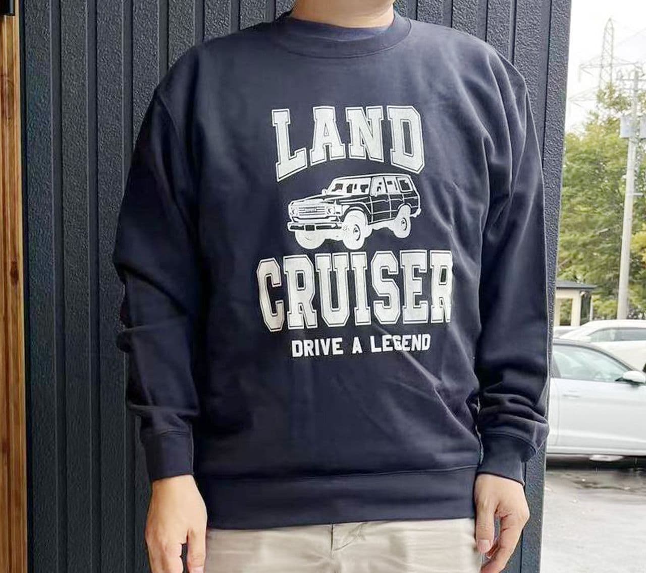 トヨタ ランドクルーザーデザインのスウェットシャツ「ランクルドライブ」