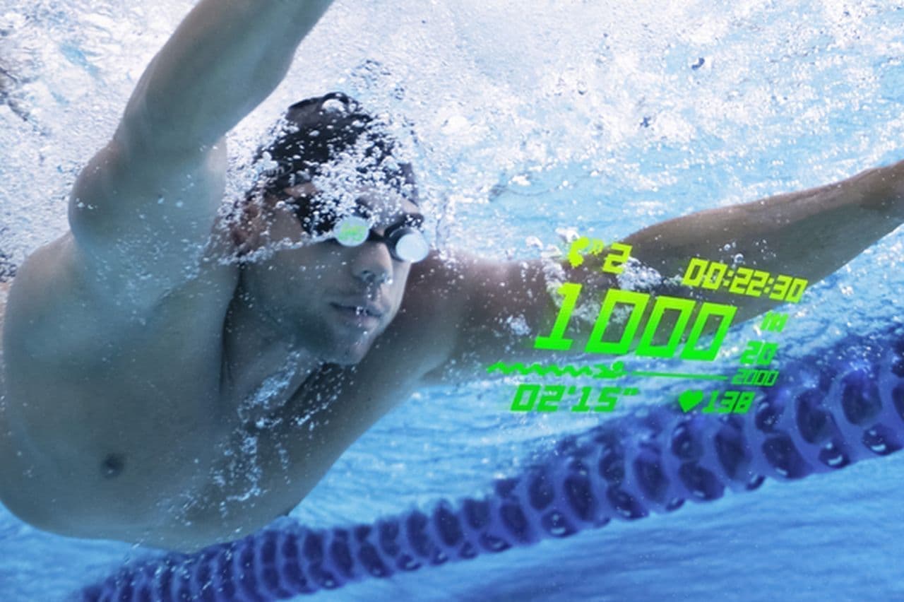 水中用のARゴーグル「Holoswim 2」 泳ぎながらタイムや距離 ストローク回数を確認できる