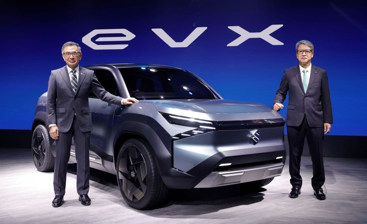 スズキ EVコンセプトモデル「eVX」を世界初公開