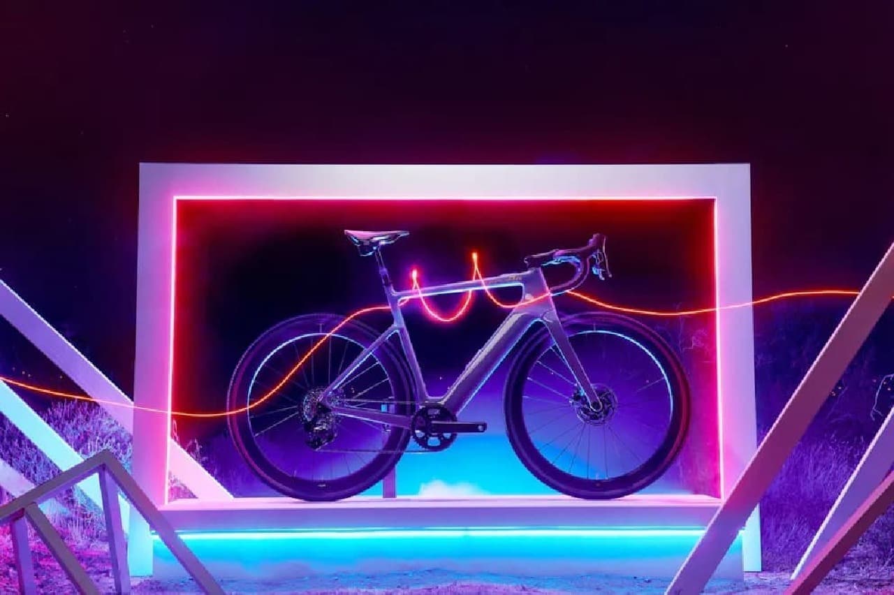 Cervelo 革新的な電動自転車「Rouvida」を発表
