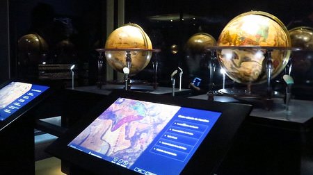 「フランス国立図書館 体感する地球儀・天球儀展」開催--日本初公開の至宝を3Dデジタルでも