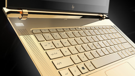 HP、黄金とダイヤでかざったノートPCを公開