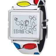 電子ペーパー腕時計「Smart Canvas」に「ムーミンパパ」モデル、トーベ