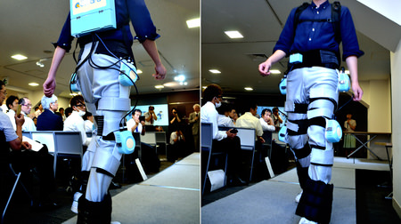 「クララが立った！」―歩行に障害がある人を助けるパンツ型ロボット「curara」