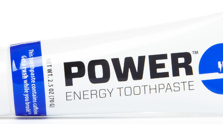 コーヒー90杯分のカフェインが含まれたハミガキ粉「Power Energy Toothpaste」