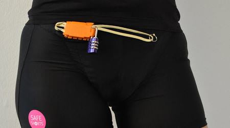 脱がされないためのロック付き… 性犯罪から女性を守るショーツ「Safe Shorts」