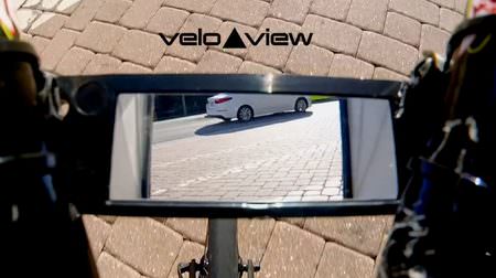 うつむきながら前を見る―プリズムを使った自転車用アクセサリー「VeloView Prism」