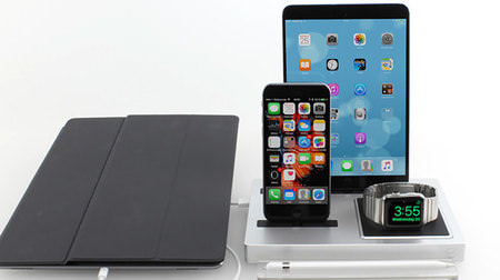 ここがiPhone・iPadの指定席--Appleデバイス専用Dock「エボラス3」で机の上をスッキリと