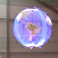 かっこいい！「浮遊球体ドローンディスプレイ」、360度どこからでも映像が見える