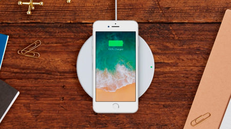 iPhoneを7.5W高速充電するワイヤレス充電器―Boost↑Up ワイヤレス充電パッド（7.5W）