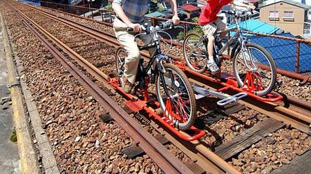 廃線レール上を自転車で走るGattan Go!!（ガッタンゴー）に、絶景を楽しめる「渓谷コース」