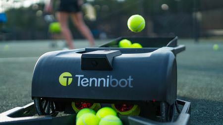 もう球拾いは要らない―自動でボールを集めてくれるロボット「Tennibot」