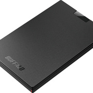 USB 3.1（Gen1）ポータブルSSD「SSD-PGCU3-A」―MILスペックの耐衝撃モデル