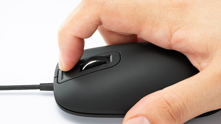 指紋認証つきマウス「MA-IRFP139BK」―家族全員の指紋を登録し、1台のPCを簡単シェア