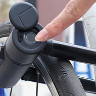 指紋で解錠できる自転車ロック「ユービーロック」―サンコーから